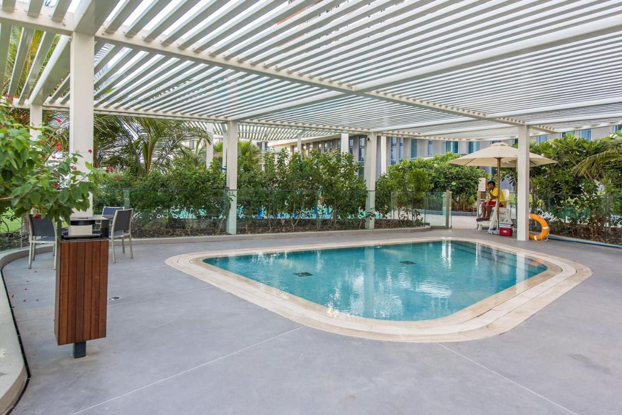 Posh 2 Bedroom Oceanfront Apt In The Heart Of Bluewaters Island Dubai Exterior photo
