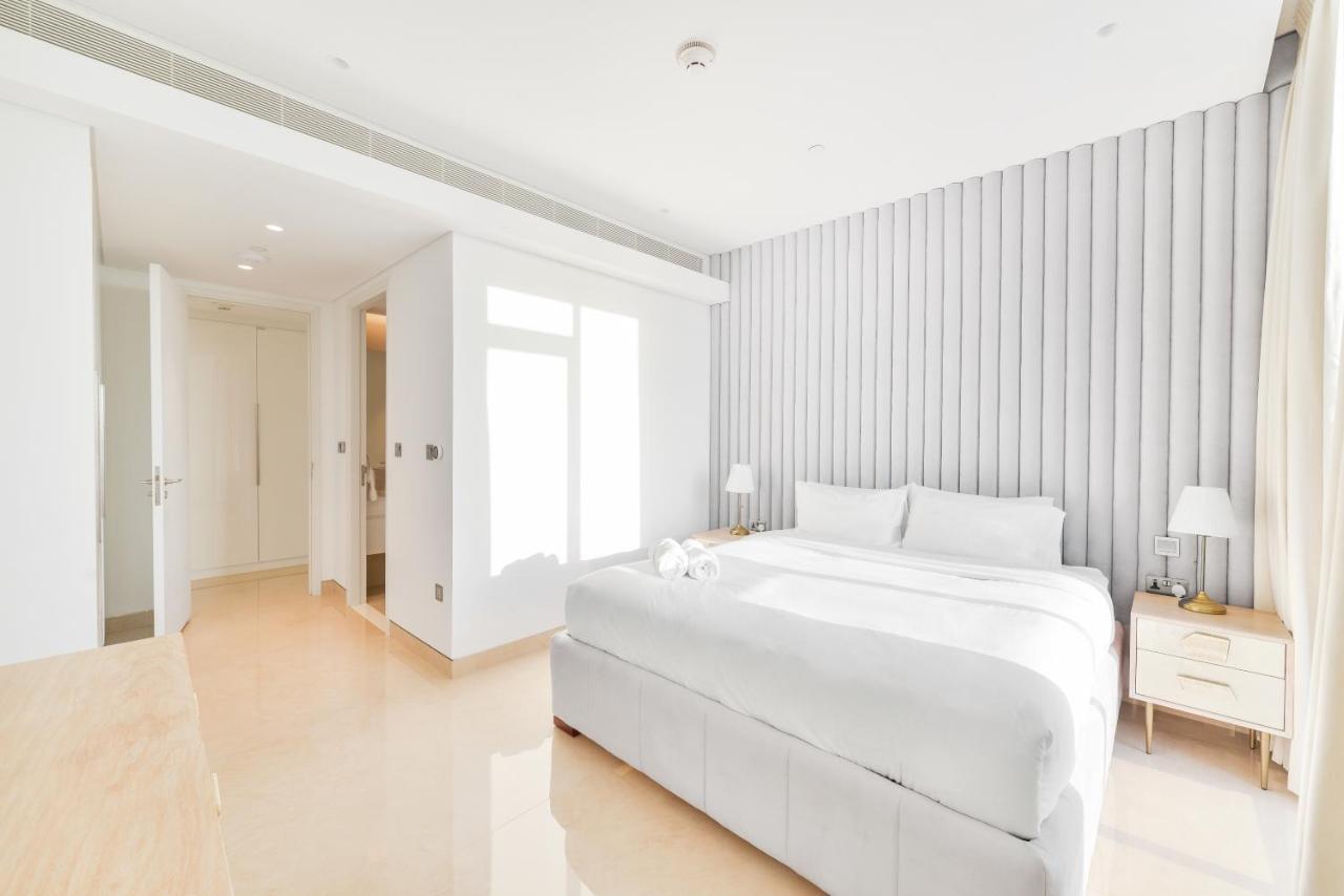 Posh 2 Bedroom Oceanfront Apt In The Heart Of Bluewaters Island Dubai Exterior photo