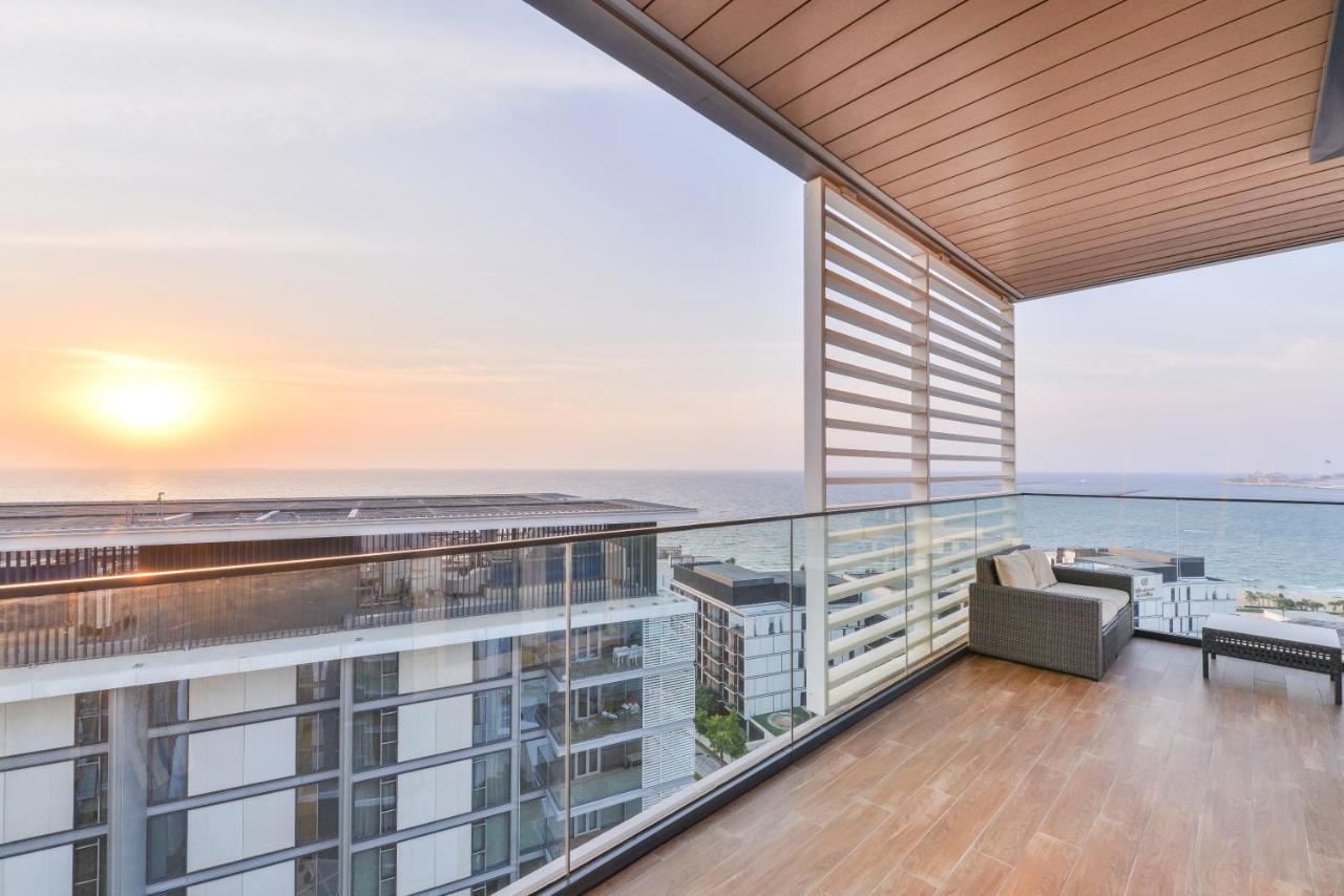 Posh 2 Bedroom Oceanfront Apt In The Heart Of Bluewaters Island Dubai Exterior photo